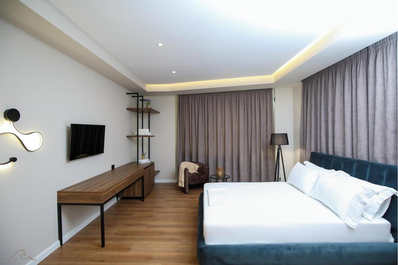 Hotel Libertas Vlorë Buitenkant foto